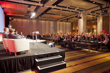 Mumbrella360大战媒体