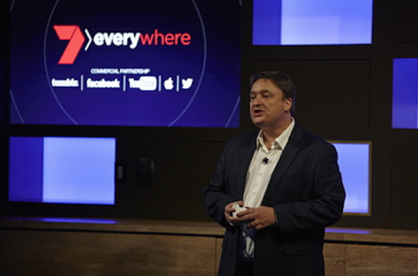 克莱夫·狄更斯