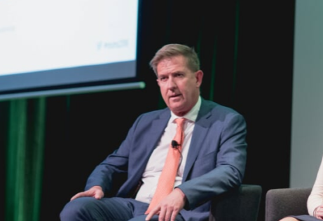 蒂姆穿:清除的不当行为的指控