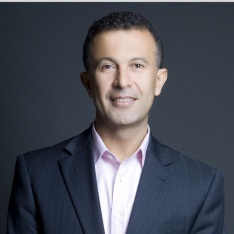 SBS总经理Michael Ebeid