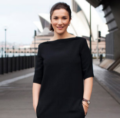 Escobar从Oroton加入Bg W