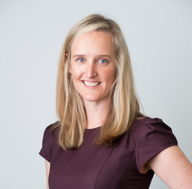 Buchanan：“来我们来到我们的品牌和客户想要谈论他们的品牌定位是如何通过他们的业务形成的，以及如何受产品的影响”