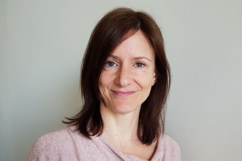 3月加入了以前在英国举行的克拉，宙斯盾，OMD和MEC的伦敦的心和科学。